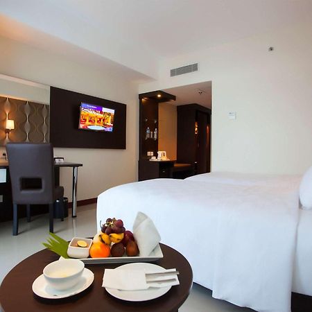 Best Western The Lagoon Hotel Manado Exterior foto